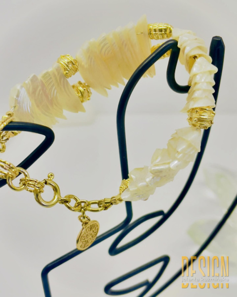 Bransoletka z muszli perłowej z złotym srebrze