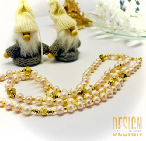 Naszyjnik z naturalnych pereł w odcieniu pudrowego różu w srebrze pozłacanym 24 K | Kuźmińska Design