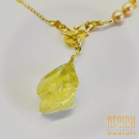 Naszyjnik z porcelanowych pereł z cytrynem w srebrze pozłacanym 24 K | Kuźmińska Design