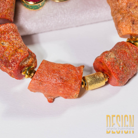 Bransoletka z korala w srebrze złoconym