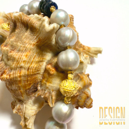 Bransoletka z szarych pereł i szafirów w srebrze pozłacanym 24 K | Kuźmińska Design