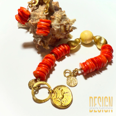 Kolczyki z czerwonym koralem | Srebro złocone 24k – Kuźmińska Design