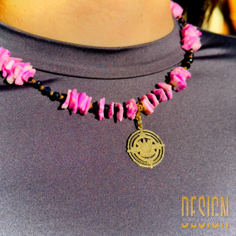 Naszyjnik z muszli i nocy Kairu – Powiew Lata | Srebro pozłacane 24K Kuźmińska Design