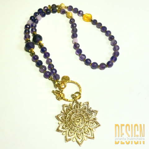 Naszyjnik z ametystów, cytrynu i złotych szafirów – srebro pozłacane 24k