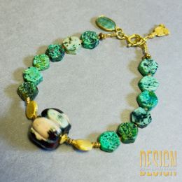 Bransoletka z afrykańskiego turkusu i huayruro – srebro złocone 24k