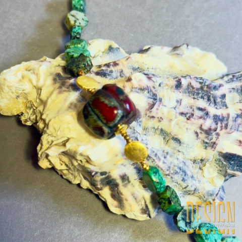 Bransoletka z afrykańskiego turkusu i huayruro – srebro złocone 24k