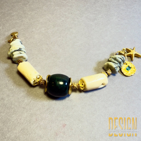 Bransoletka z białym koralem, serpentynitem i jadeitem – Kuźmińska Design