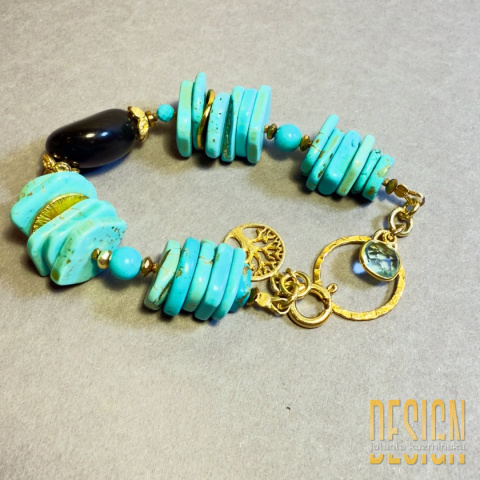 Bransoletka z turkusu z akcentem szungitu w złoconym srebrze