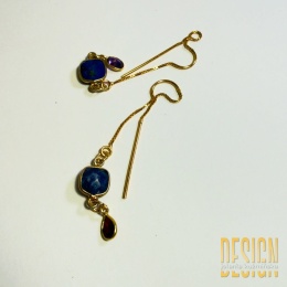 Kolczyki z kamieni naturalnych na złoconym łańcuszku – długość 5,5 cm