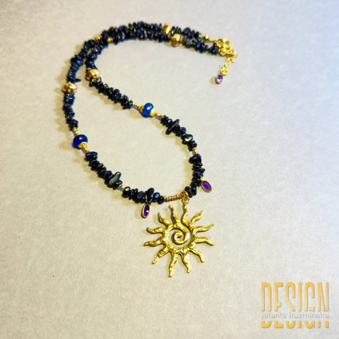 Naszyjnik z Nocy Kairu z tanzanitem, ametystem i słońcem | Kuźmińska Design