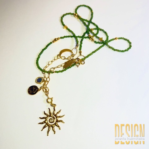 Naszyjnik z jadeitów z zawieszką Antyczne Słońce – kolekcja Magic Drops | Kuźmińska Design
