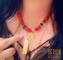 Naszyjnik z naturalnego koralu i czarnych pereł z symbolem OM – srebro pozłacane 24k | Kuźmińska Design