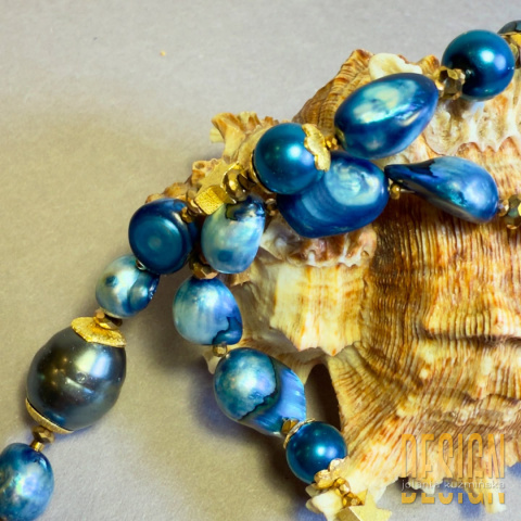 Naszyjnik z niebieskich pereł Biwa – srebro pozłacane 24K | Kuźmińska Design