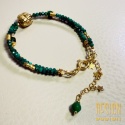 Bransoletka dwurzędowa z malachitu – złocone detale