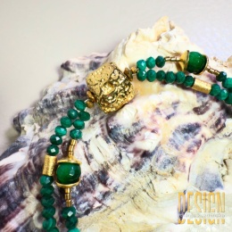 Bransoletka dwurzędowa z malachitu – złocone detale