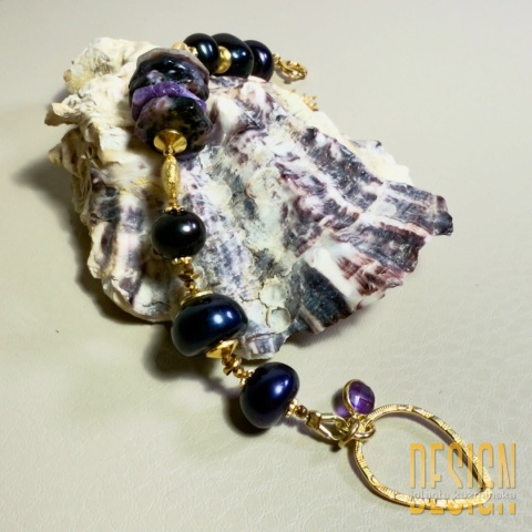 Bransoletka z czarnej perły i czaroitu | srebro złocone 24k – Kuźmińska Design