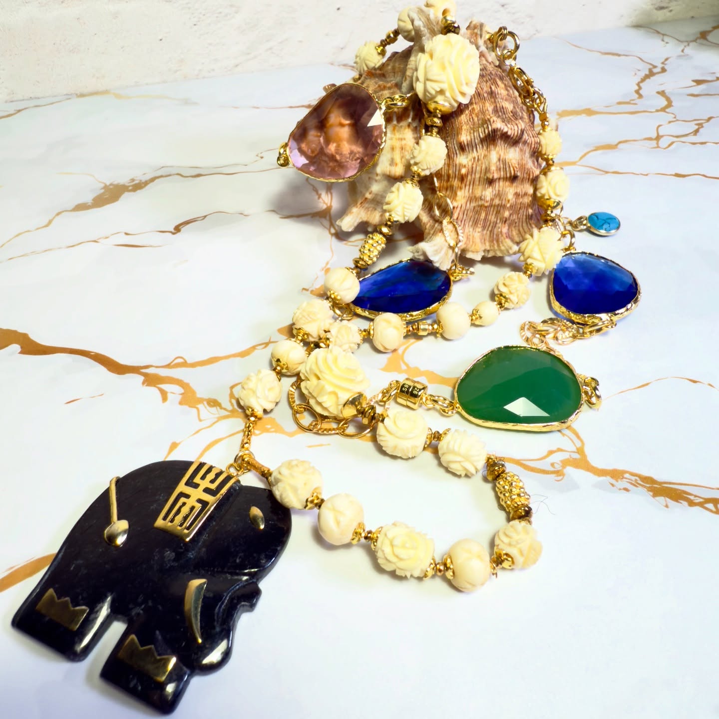 Unikatowe naszyjniki